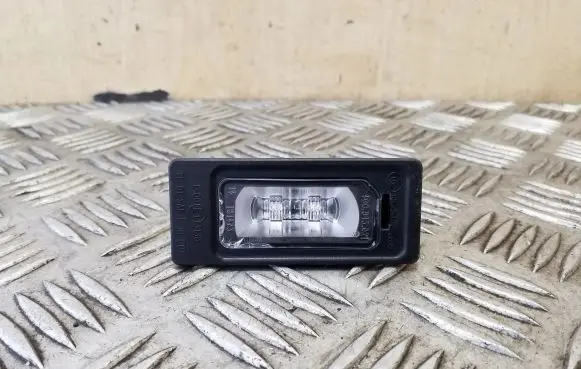 Audi A3 S3 8V Number plate light 4G0943021