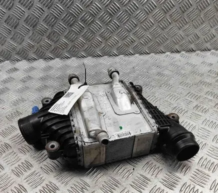 Jaguar F-Pace Intercooler radiator GX736K775AE