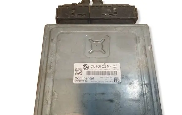 Volkswagen Golf VI Engine control unit/module ECU 03L906023MN 03L907425C 5WP42693AA