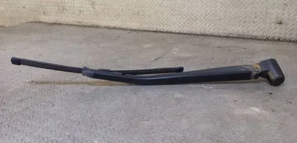 BMW 1 E81 E87 Rear wiper blade 719956501