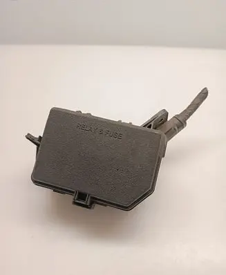 Toyota Yaris Fuse module NOCODE