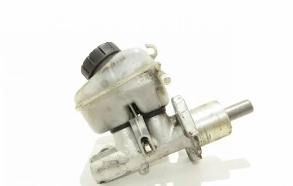 Opel Zafira A Master brake cylinder