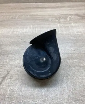Audi A4 S4 B6 8E 8H Horn signal 000209 007424 500Hz