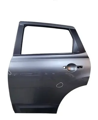 Nissan Qashqai Rear door