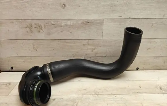 Opel Insignia A Intercooler hose/pipe VRBF20609
