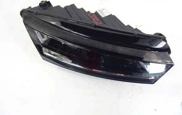 Skoda Octavia Mk4 Headlight/headlamp 5E4941016