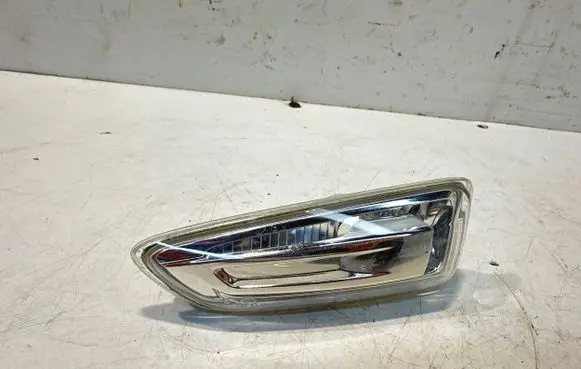 Front fender indicator light