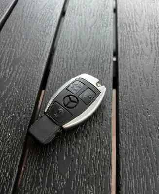 Mercedes-Benz E W211 Ignition key/card 