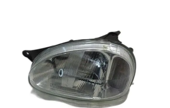 Opel Corsa B Headlight/headlamp 90444786