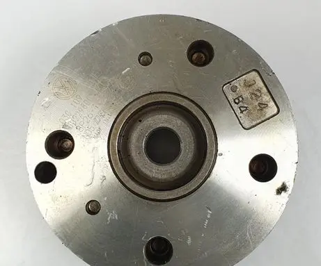 Volkswagen Golf V Timing chain sprocket 03C109088E