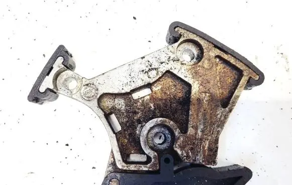 Audi A3 S3 8P Slide rail for timing chain 06b115130