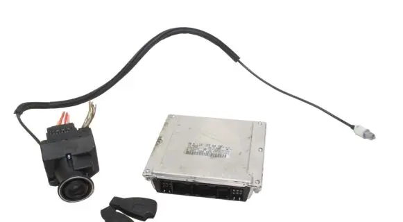 Mercedes-Benz SL R230 Engine ECU kit and lock set A1121535379 2305451108