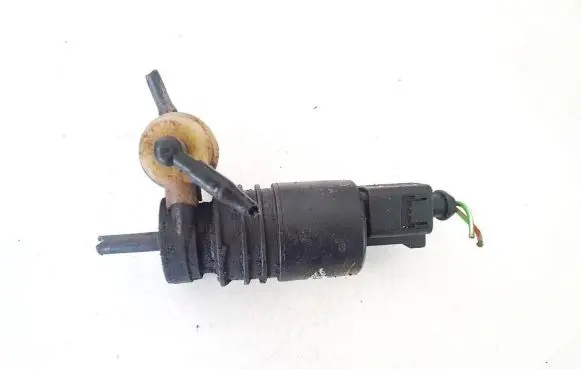 Skoda Fabia Mk1 (6Y) Windscreen/windshield washer pump 1t0955651a