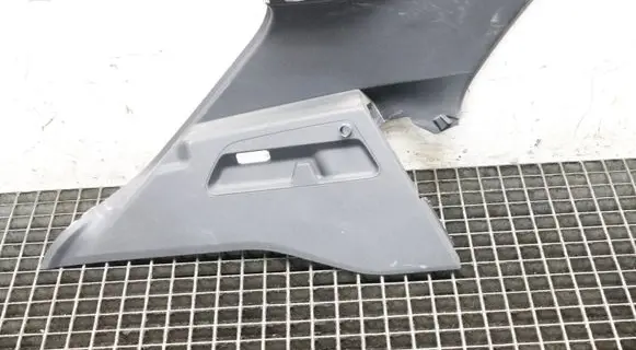 Cupra Born (C) pillar trim 10A867287C