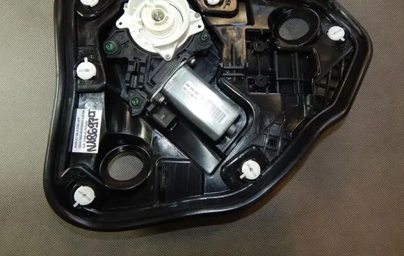 Audi A7 S7 4G Rear door soft close latching motor 4G8839004