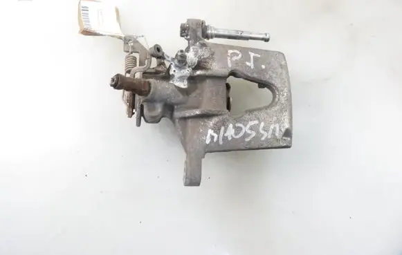 Ford Mondeo Mk III Rear brake caliper 