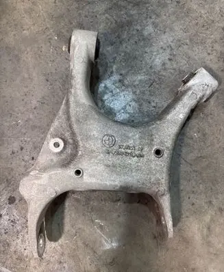 BMW X6 F16 Rear upper control arm/wishbone 6770953