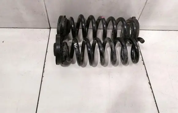 Mercedes-Benz C W205 Rear coil spring A2053242704