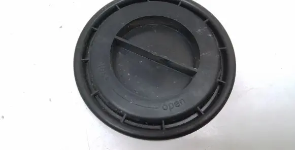 Mini Cooper Countryman R60 Headlight/headlamp dust cover 1305219