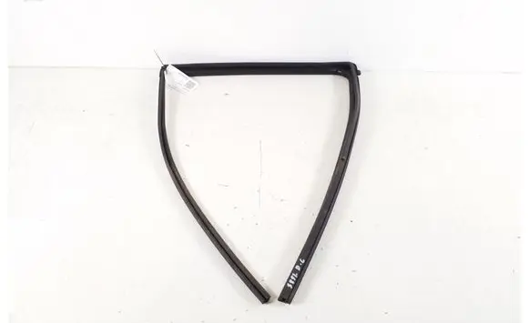 Other rear door trim element