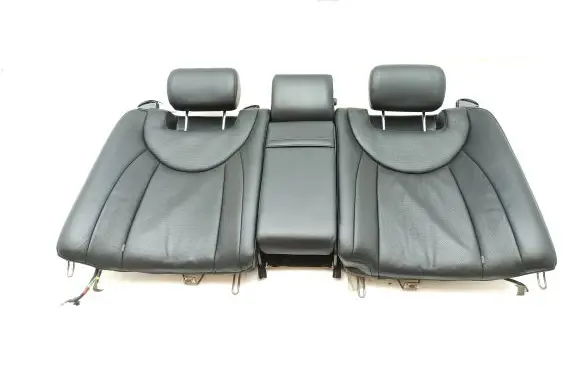 Lexus LS 430 Rear seat 
