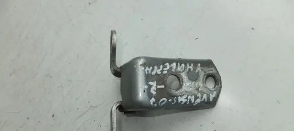 Toyota Avensis T250 Rear door upper hinge