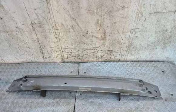 Volvo XC90 Front bumper cross member 31253239