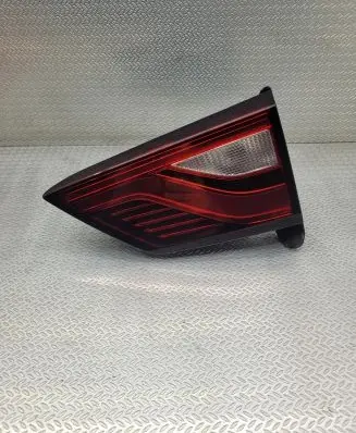 MG ZS Tailgate rear/tail lights 41054010S40 10571678