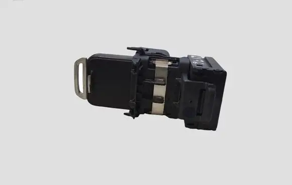 Volvo V40 Ignition lock AH4N15607AE 28227917