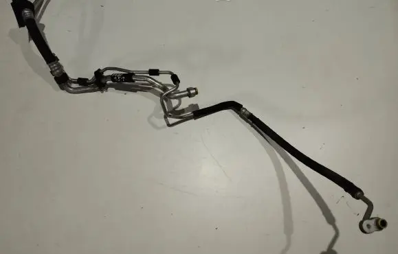 Audi A4 S4 B7 8E 8H Air conditioning (A/C) pipe/hose 8E1260712AJ 8E0260753C