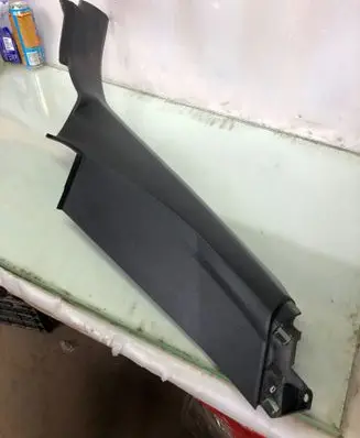 Peugeot 508 II (C) pillar trim 9813421077