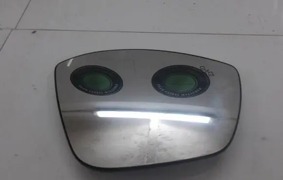 Peugeot 508 II Wing mirror glass 8901-303