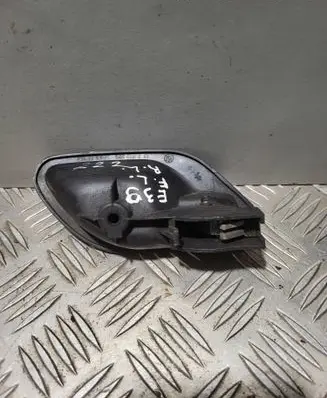BMW 5 E39 Front door interior handle 7032925