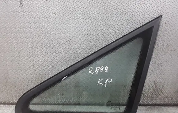 Ford Galaxy Front triangle window/glass 