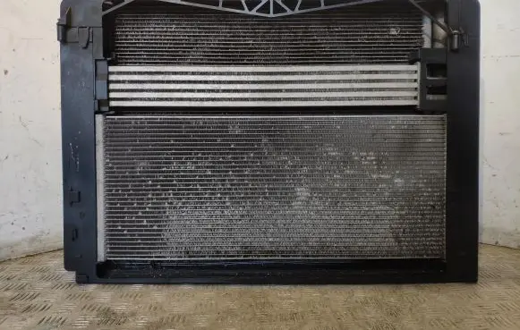 BMW 7 F01 F02 F03 F04 Radiator set 7575395 7576827
