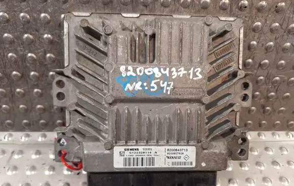 Renault Megane II Engine control unit/module S25081547 S122326114 8200843713