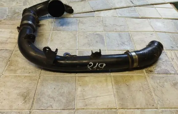 Toyota Corolla Verso E121 Intercooler hose/pipe