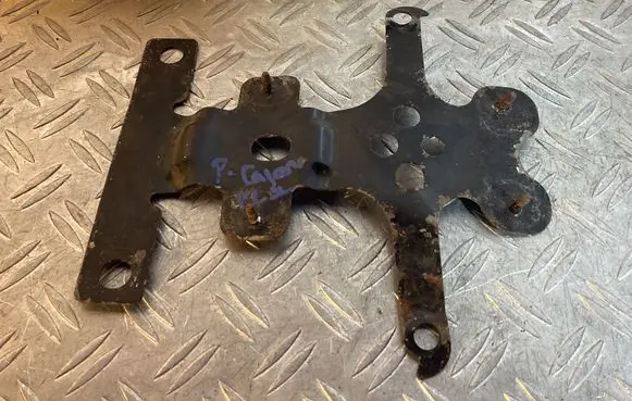 Porsche Cayenne (92A) Holder (bracket) 7p5825811a