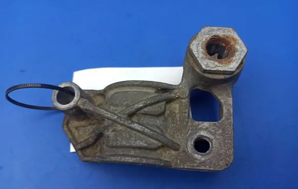 Mercedes-Benz E W211 Sway bar bush bracket, front A2113231226
