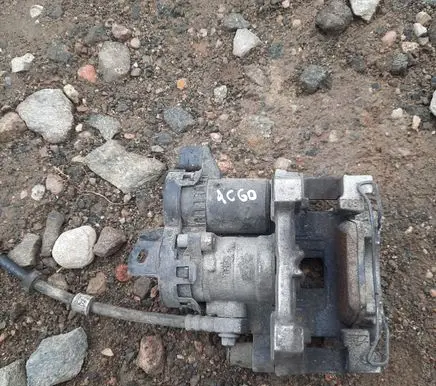 Volvo XC60 Rear brake caliper 32217364