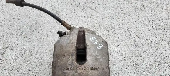 BMW 5 E39 Front brake caliper
