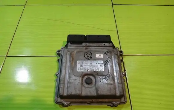 Mercedes-Benz ML W164 Engine control unit/module A6421505434 6AB4