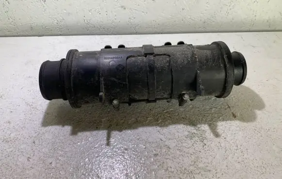 Jeep Grand Cherokee Air intake hose/pipe 52014695AA