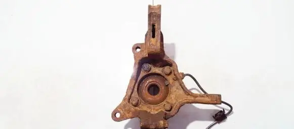 Subaru Legacy Front wheel hub