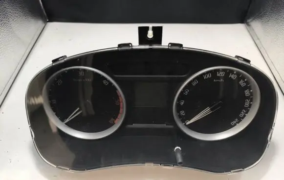 Skoda Fabia Mk2 (5J) Speedometer (instrument cluster) 5J0920810C A2C53111440