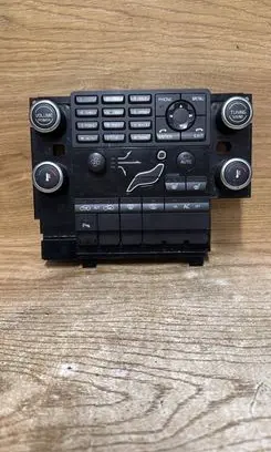 Volvo S80 Climate control unit 30782278
