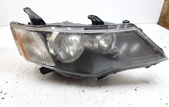 Mitsubishi Outlander Headlight/headlamp p5584