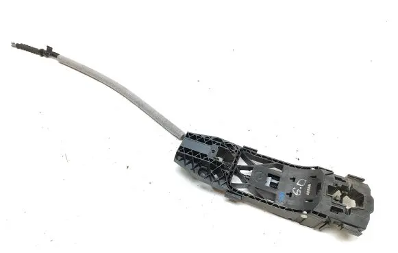 Rear door exterior handle/bracket