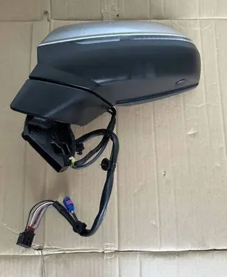 Audi SQ7 Front door electric wing mirror