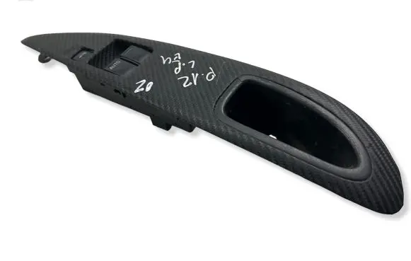 Nissan Primera Electric window control switch 